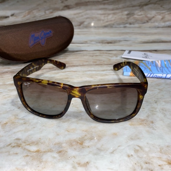Maui Jim 🌴🌞🦜 - Picture 3 of 3